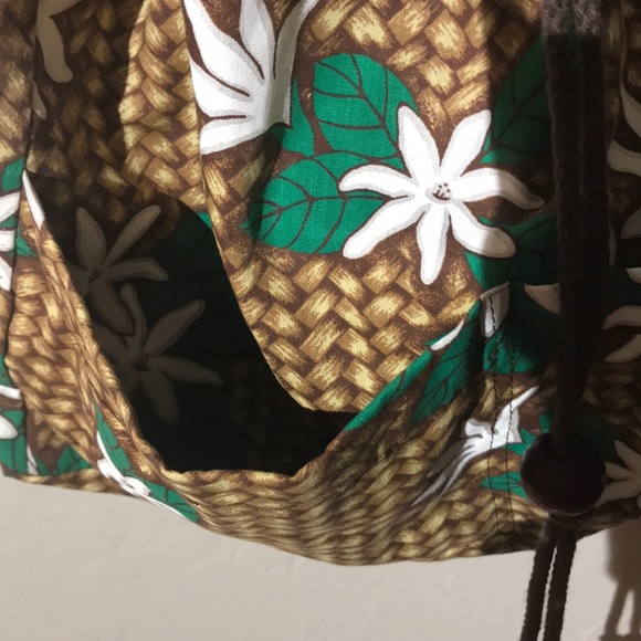 Pretty Hawaiian Light Drawstring backpack - Picture 4 of 8